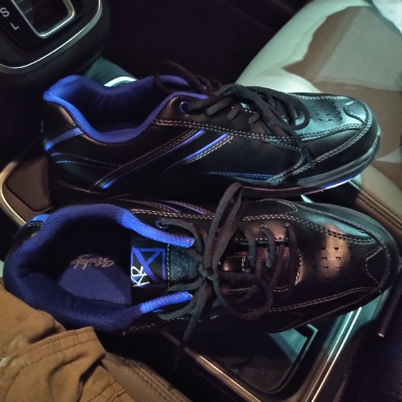 Strike force - Picture 2 of 3